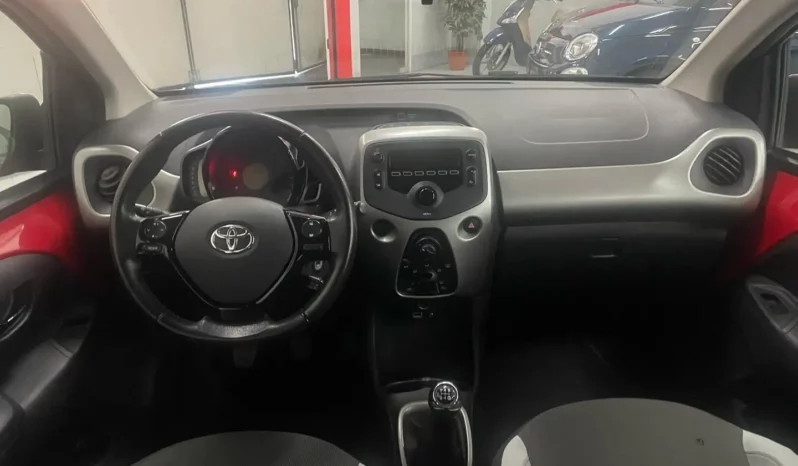 
								Toyota Aygo 5p 1.0 x-play OTTIME CONDIZIONI full									